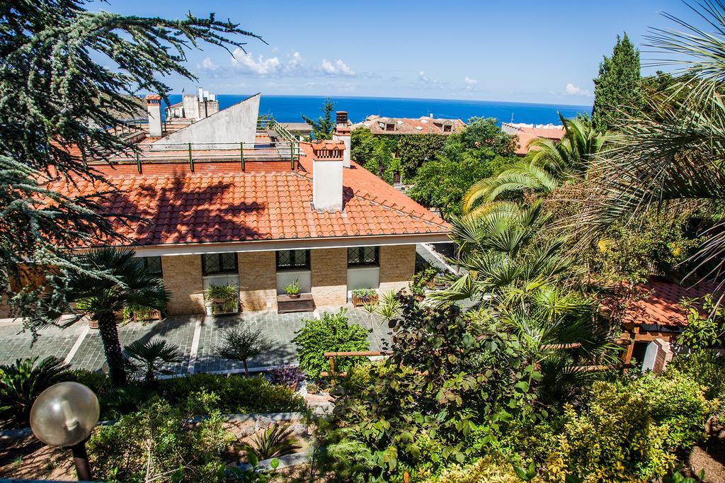 Bed And Breakfast El Dueno Palinuro Exterior foto